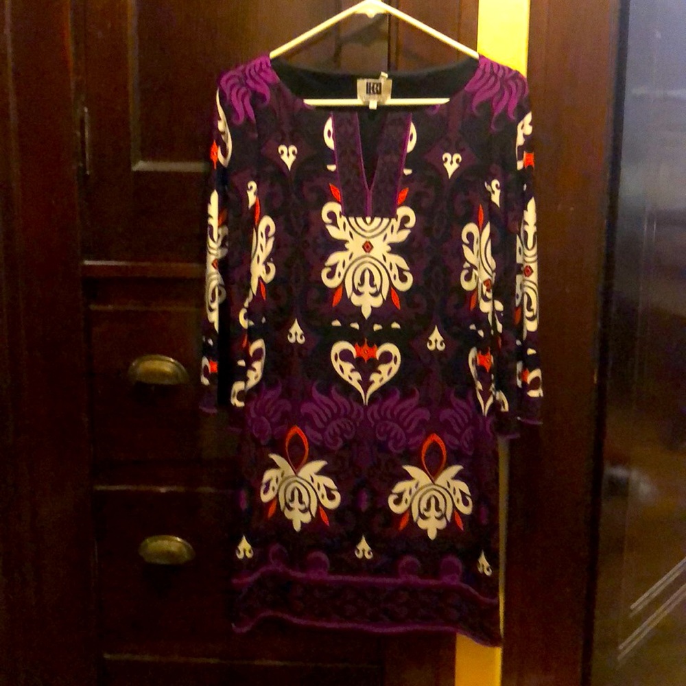 Woman’s dress by Laundry